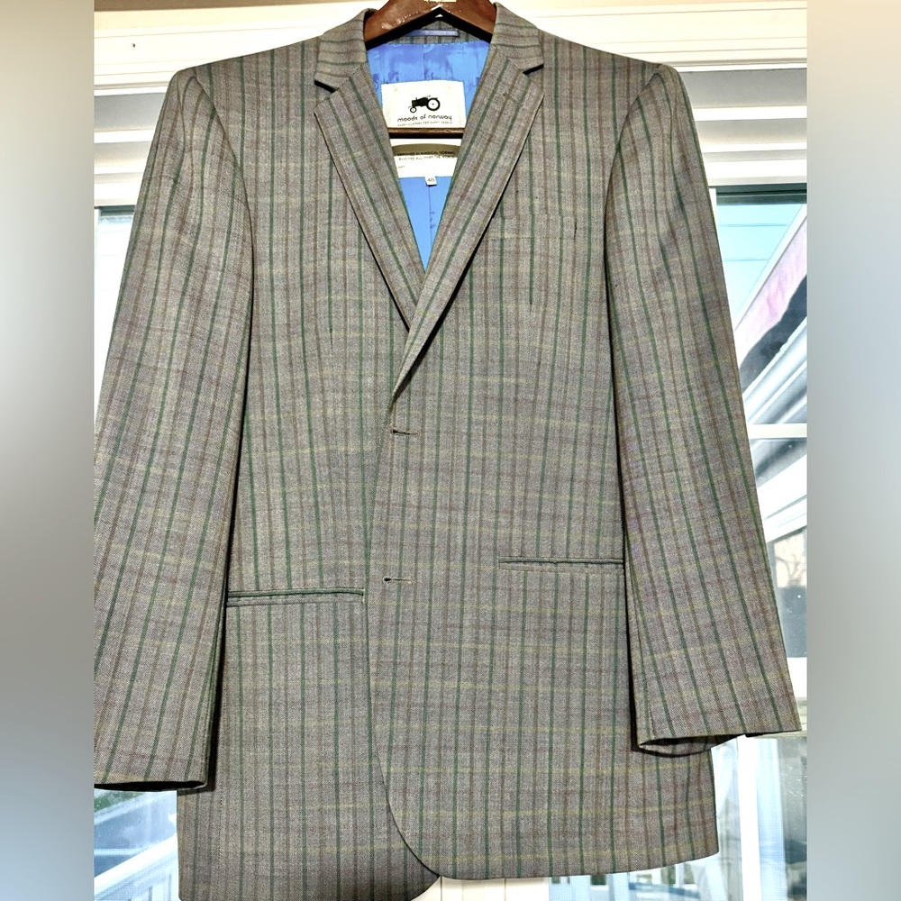 Moods of Norway men’s 48 European/38 short jacket